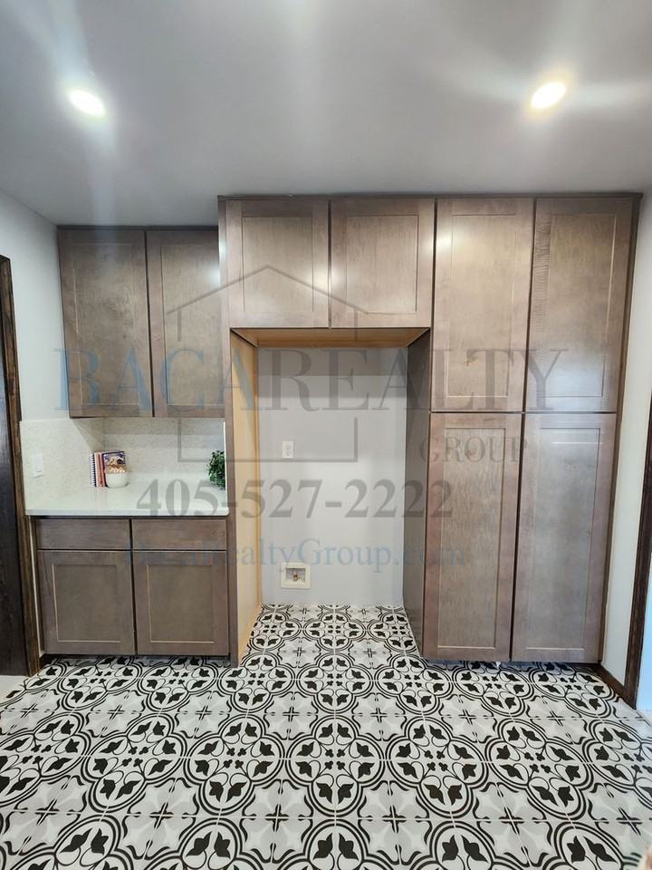 630 South Lester Lane - Photo 6 of 22