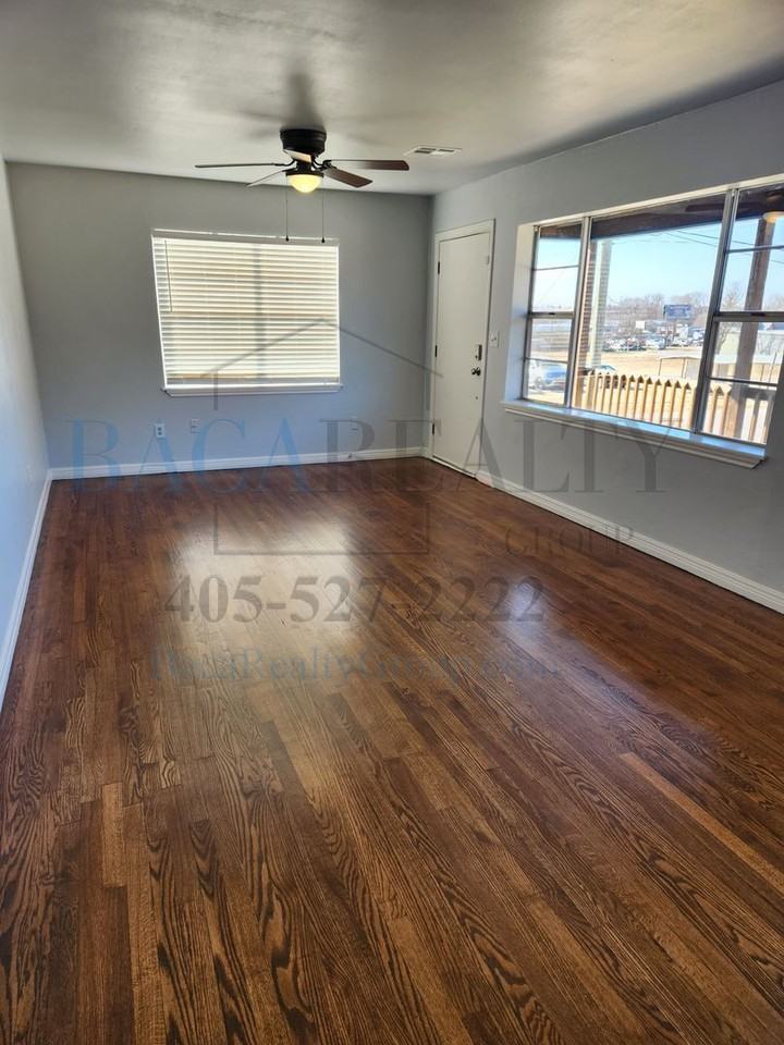 630 South Lester Lane - Photo 7 of 22