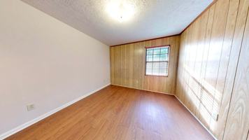 featured image of 404 Perry St