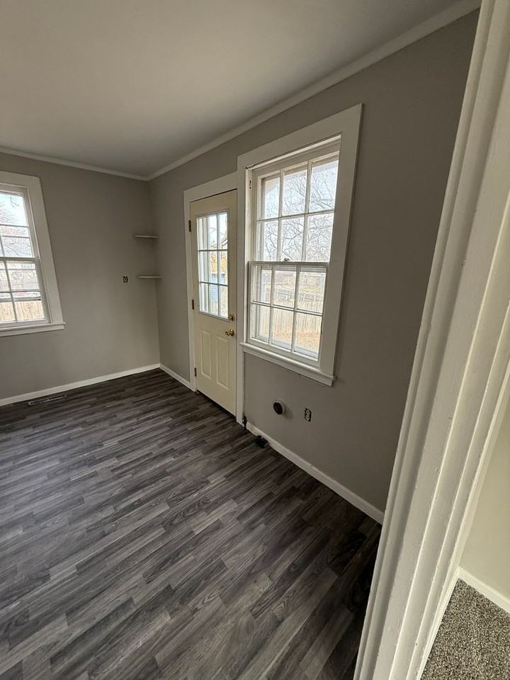 14 Lincoln Circle - Photo 5 of 8