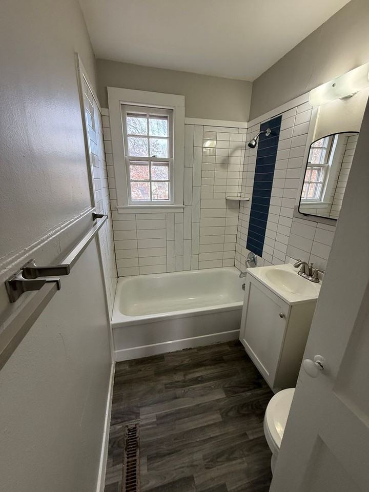 14 Lincoln Circle - Photo 6 of 8