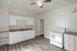 featured image of 2709 Sullivant Ave