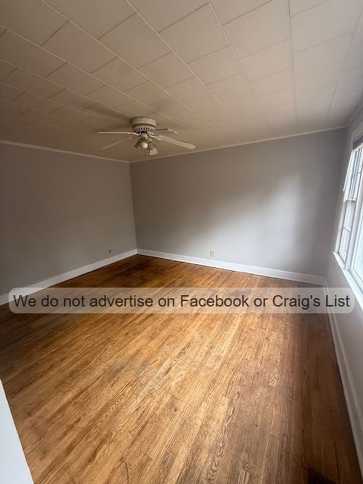 99 Susan Street - Photo 2 of 9