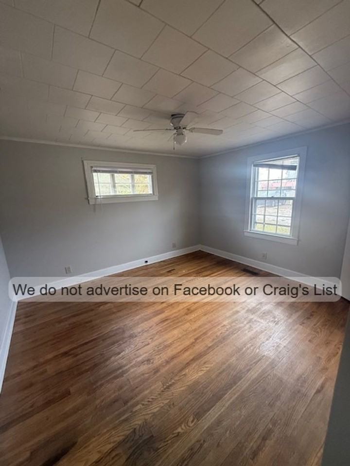 99 Susan Street - Photo 6 of 9