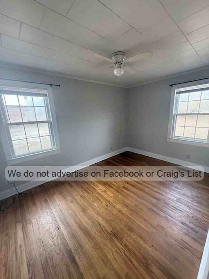 99 Susan Street - Photo 7 of 9