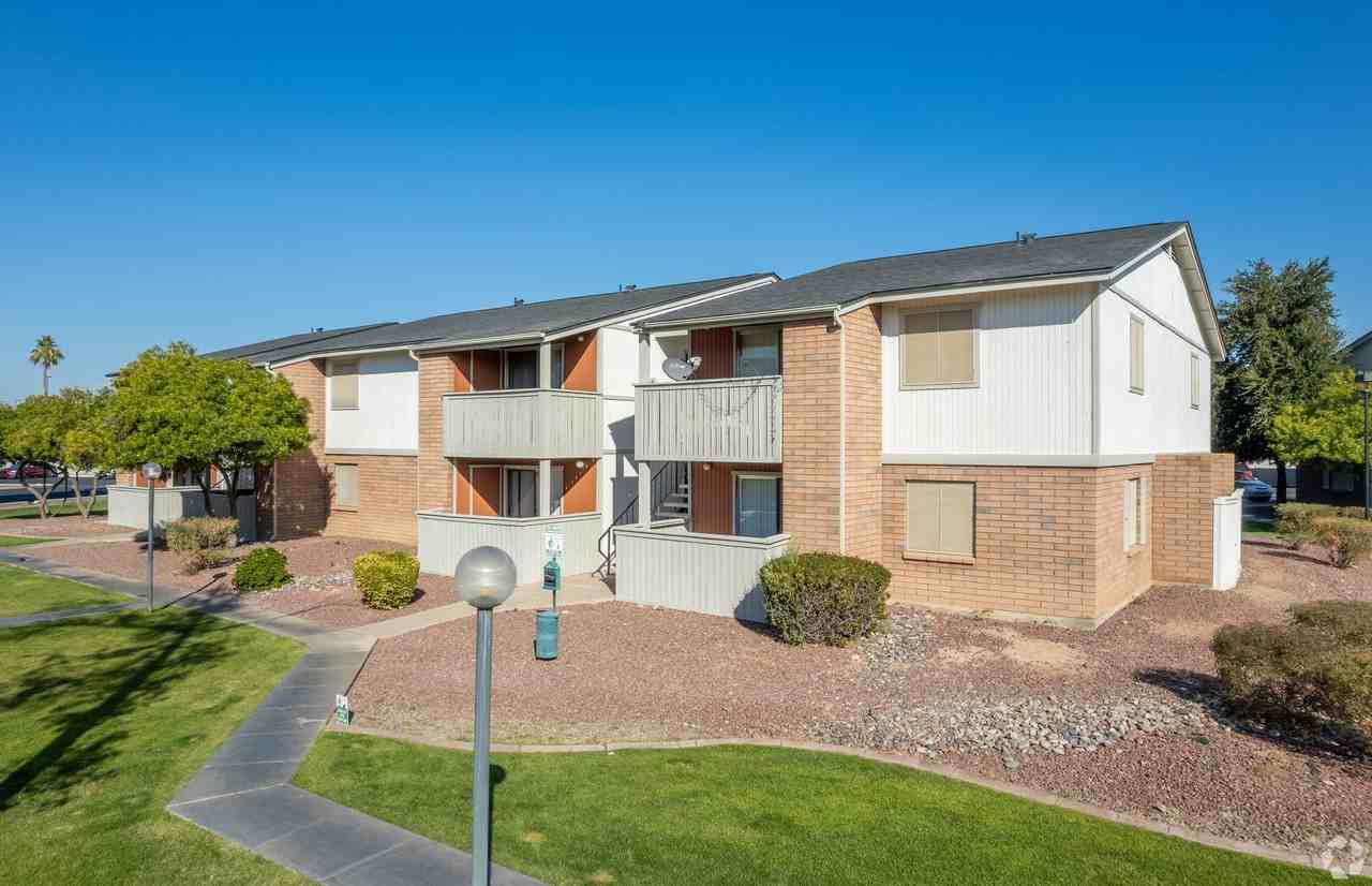 Ponderosa Ranch Apartments - Photo 4 of 22