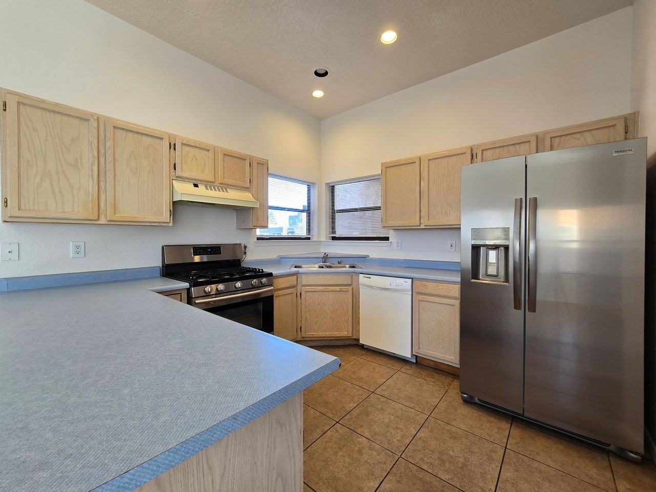 4223 Sundance Street - Photo 5 of 21