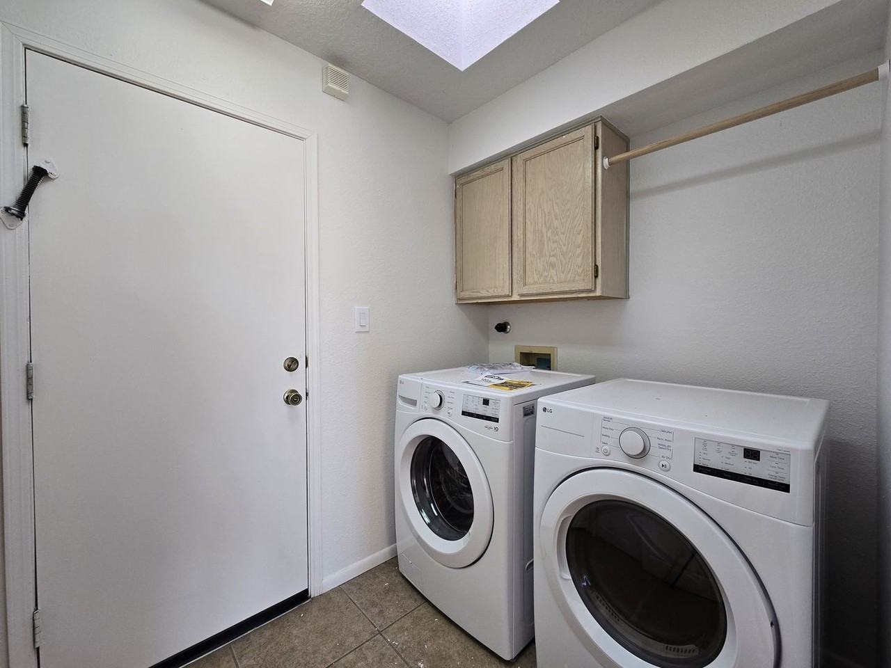 4223 Sundance Street - Photo 6 of 21