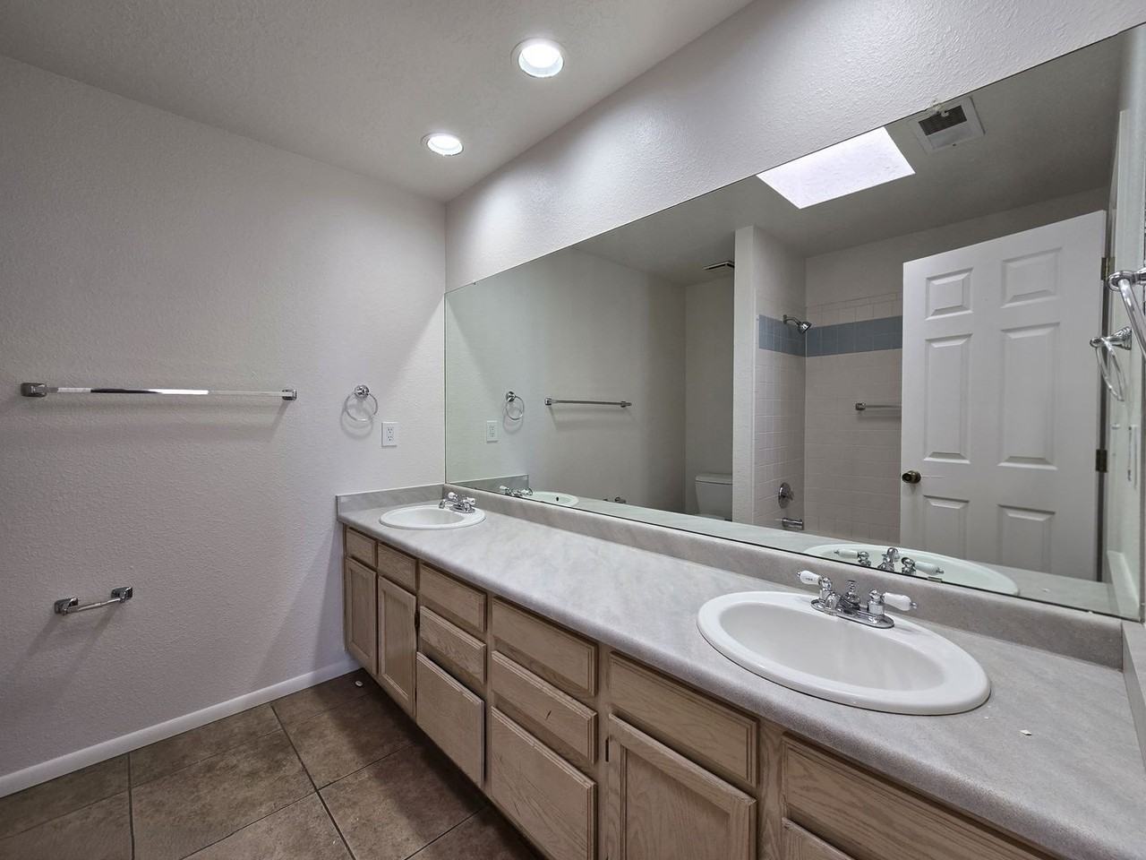 4223 Sundance Street - Photo 7 of 21