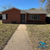 featured image of 1225 Kenwood Drive