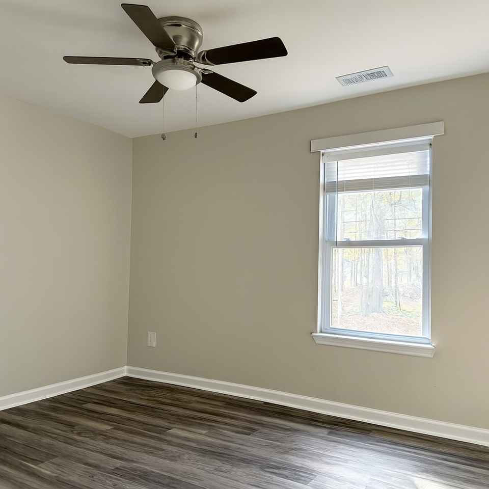 Gastonia Groves - Photo 3 of 5