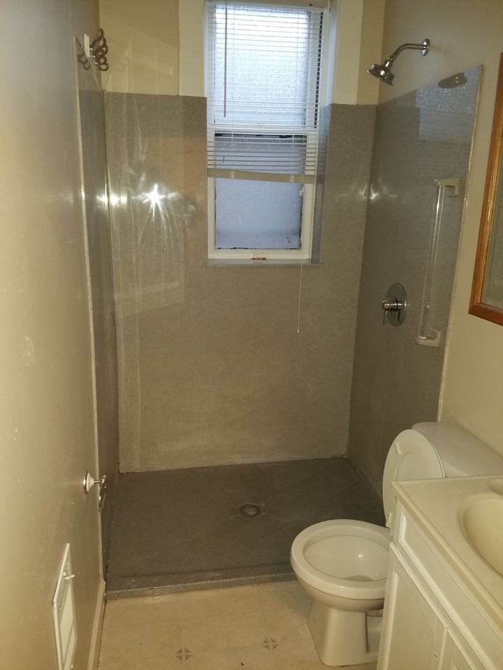 4428 Ellenwood Ave - Photo 4 of 12