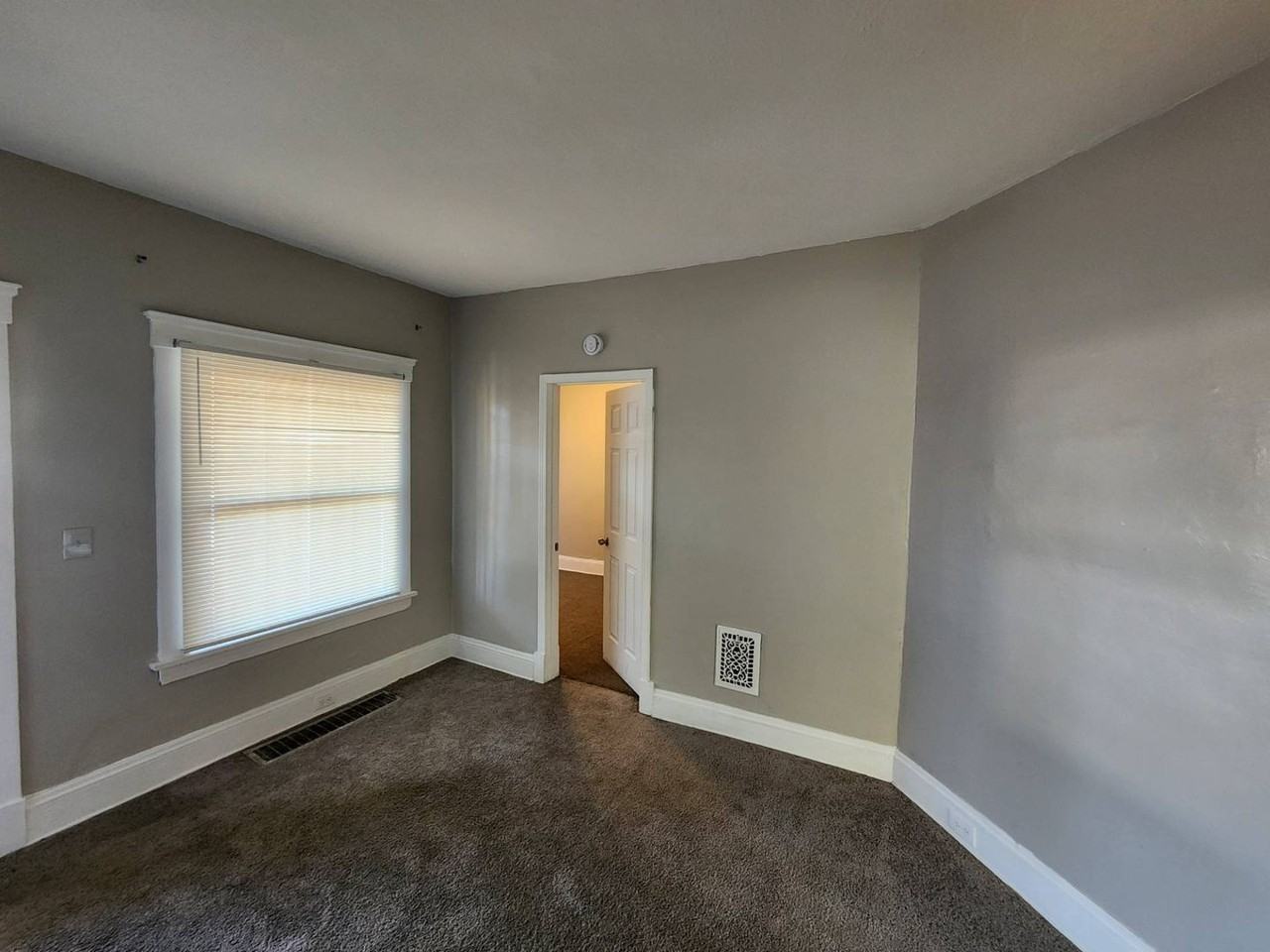 880 Stevenson Road - Photo 3 of 23