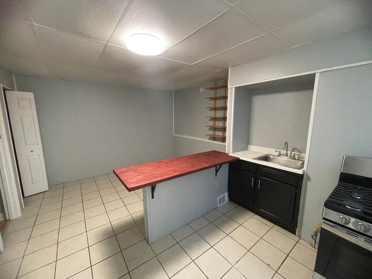 2535 Mission St - Photo 3 of 18