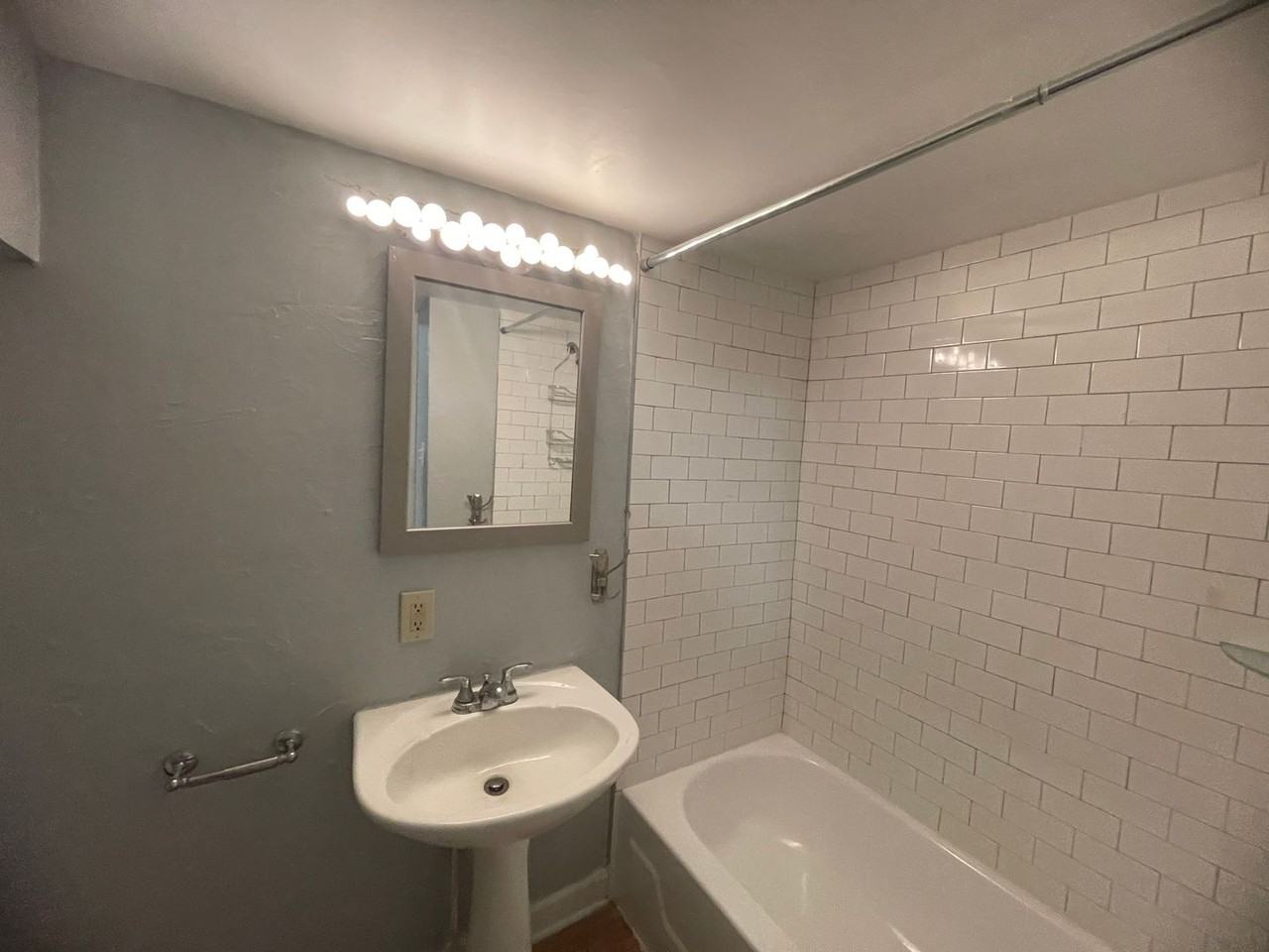 2535 Mission St - Photo 6 of 18