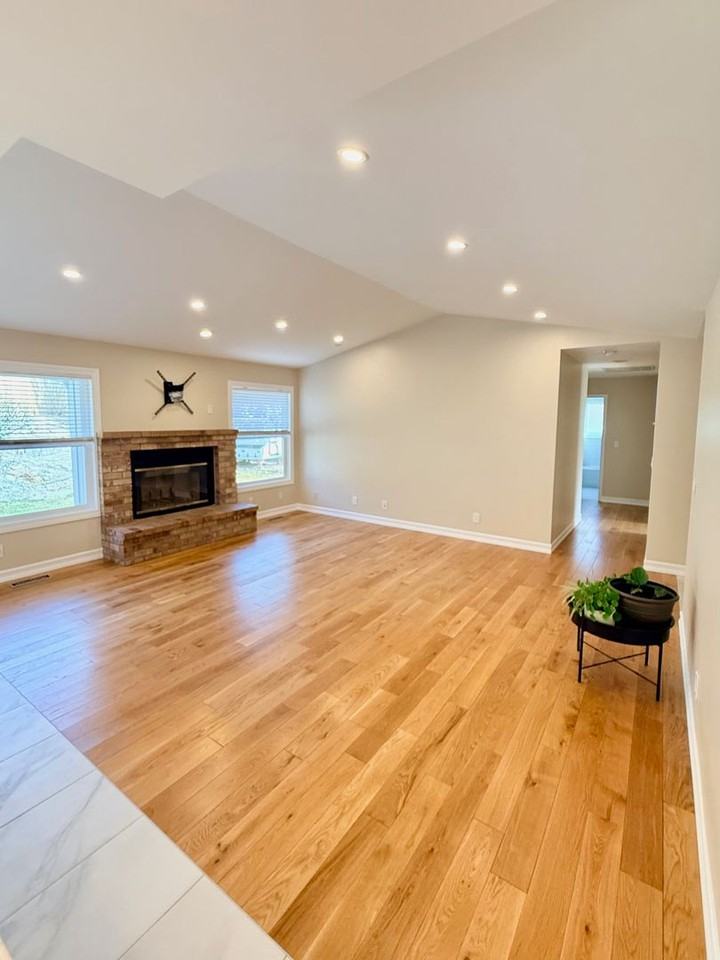 5211 Coit Drive - Photo 6 of 16