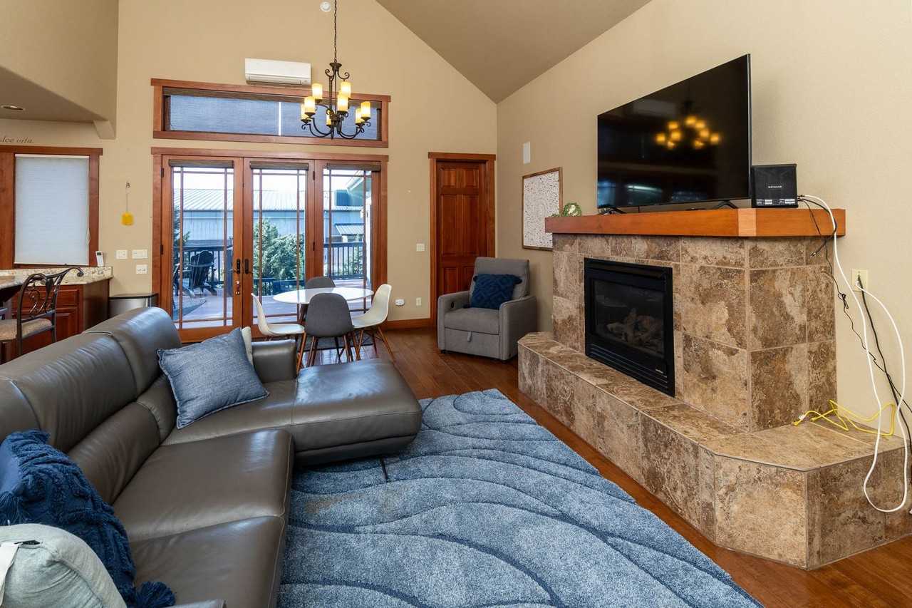 62893 Bilyeu Way - Photo 2 of 24