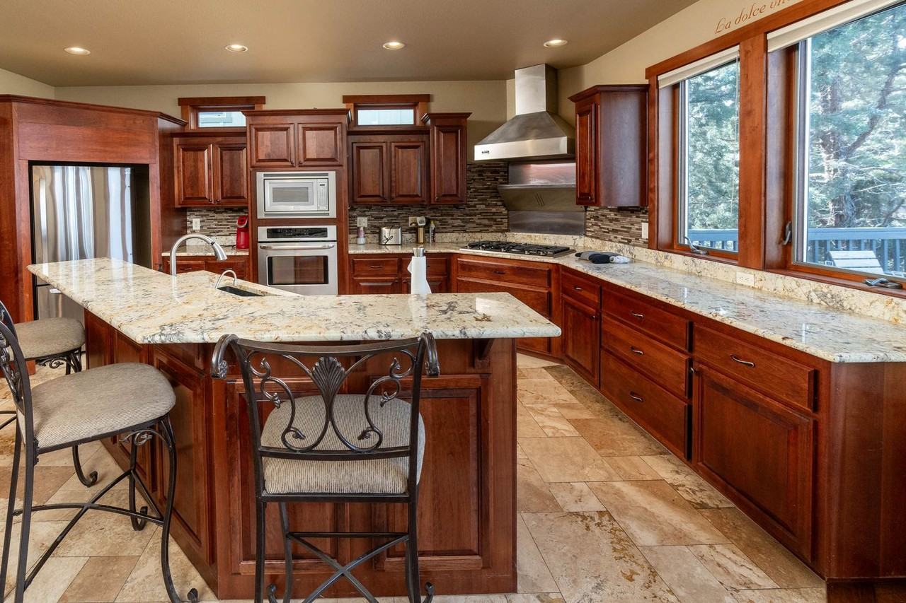62893 Bilyeu Way - Photo 4 of 24