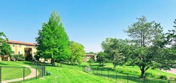 featured image of 3711 Southwest Park South Court