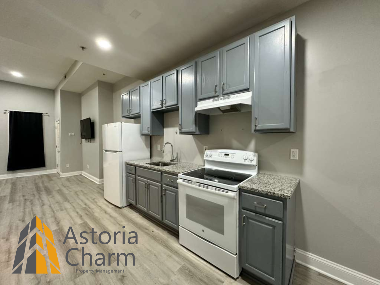 1918 North Charles Street - Photo 2 of 20