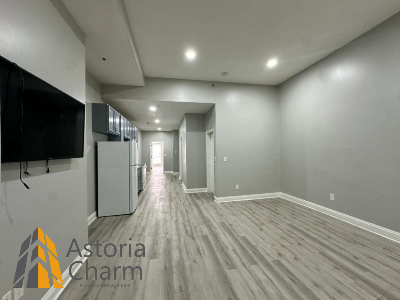 1918 North Charles Street - Photo 7 of 20