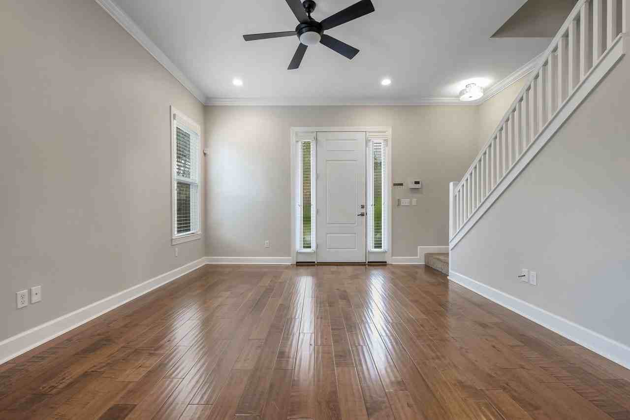 1416 N M L King Jr Blvd - Photo 2 of 24