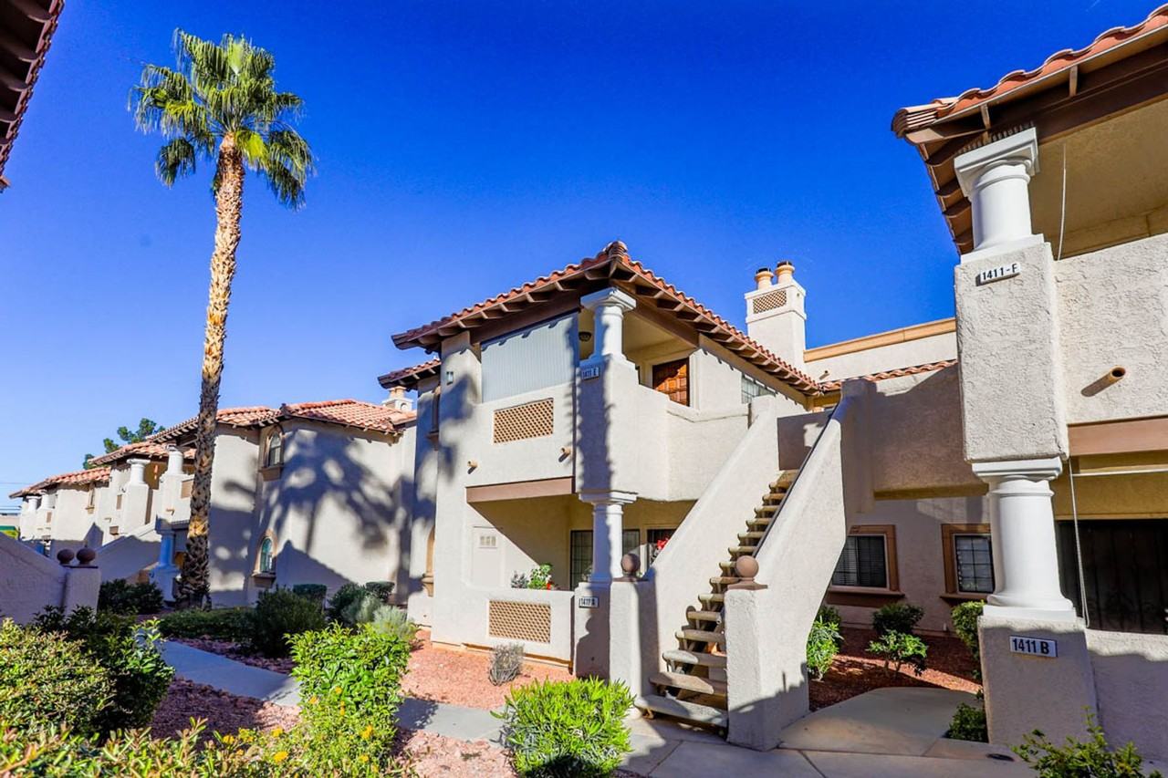 1411 Santa Margarita Street #E - Photo 2 of 31