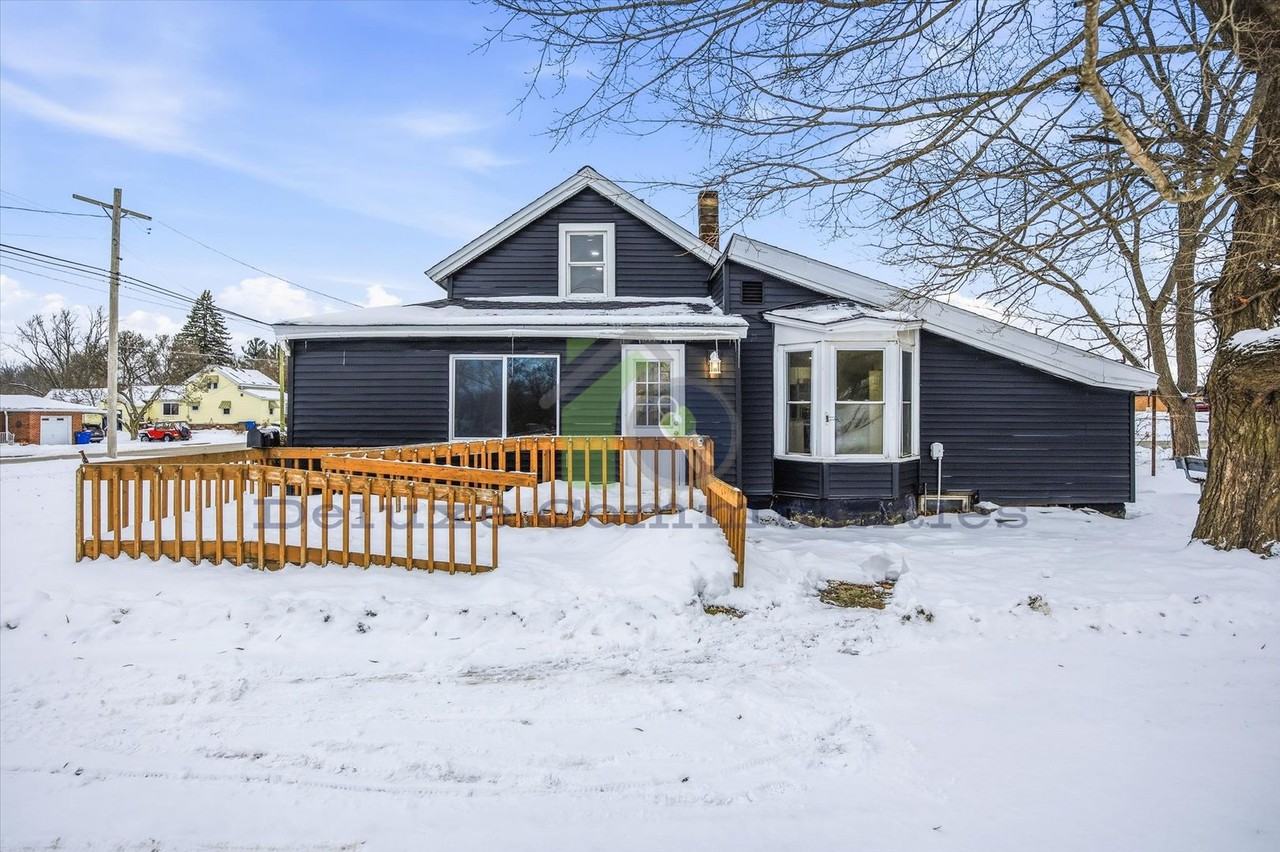 114 East Street - Photo 2 of 31