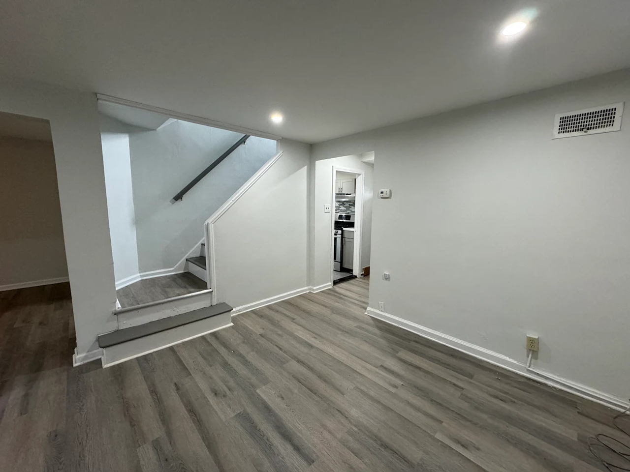 2630 Mccarey St - Photo 5 of 11