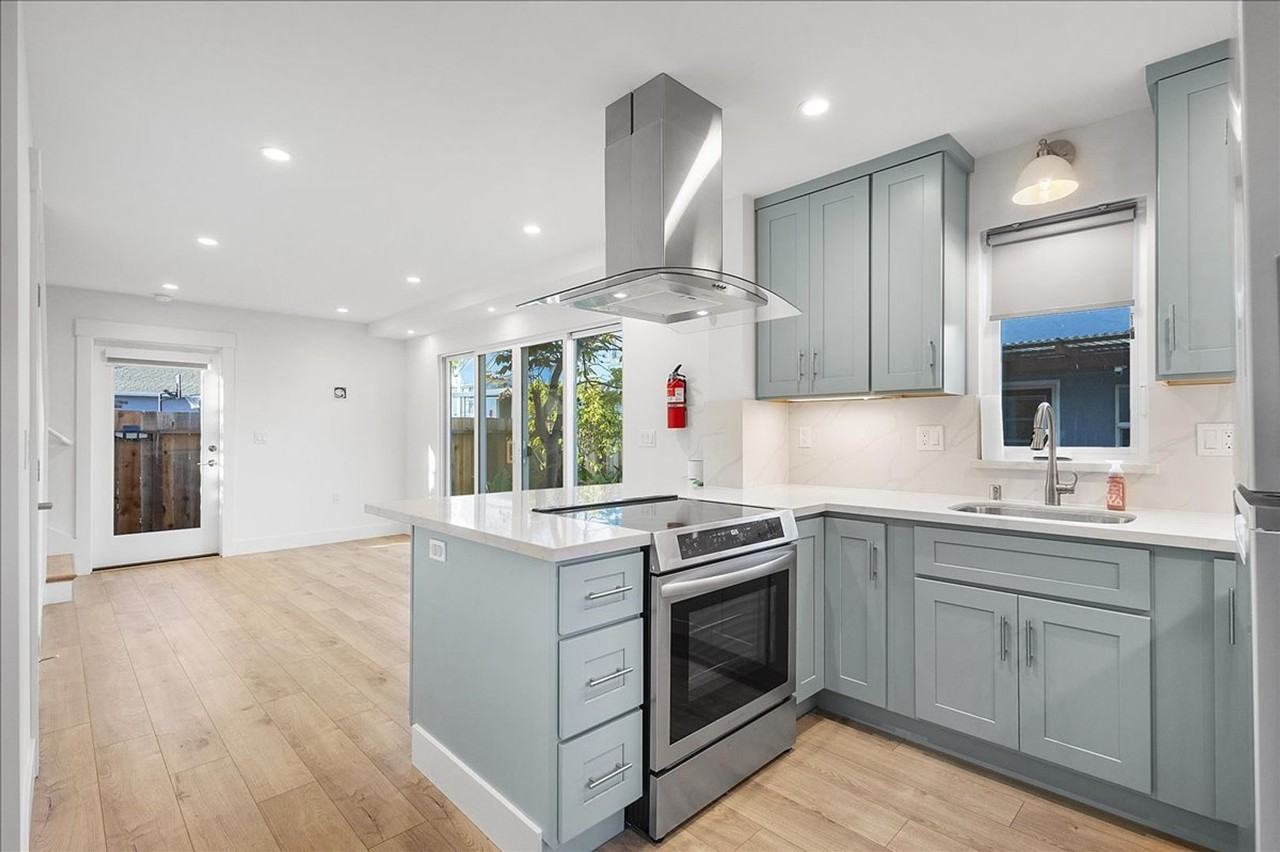 1012 Broadway - Photo 6 of 15