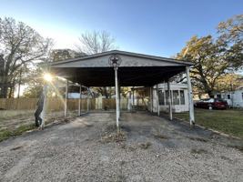 featured image of 135 Oxbow Drive