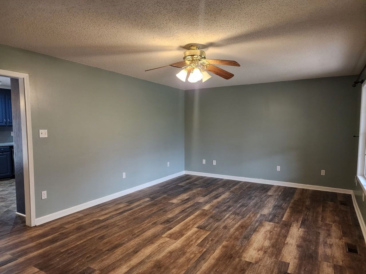 7816 Cheatham Ford Rd - Photo 7 of 35