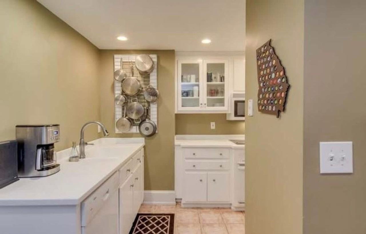 2068 Walton Way - Photo 3 of 11