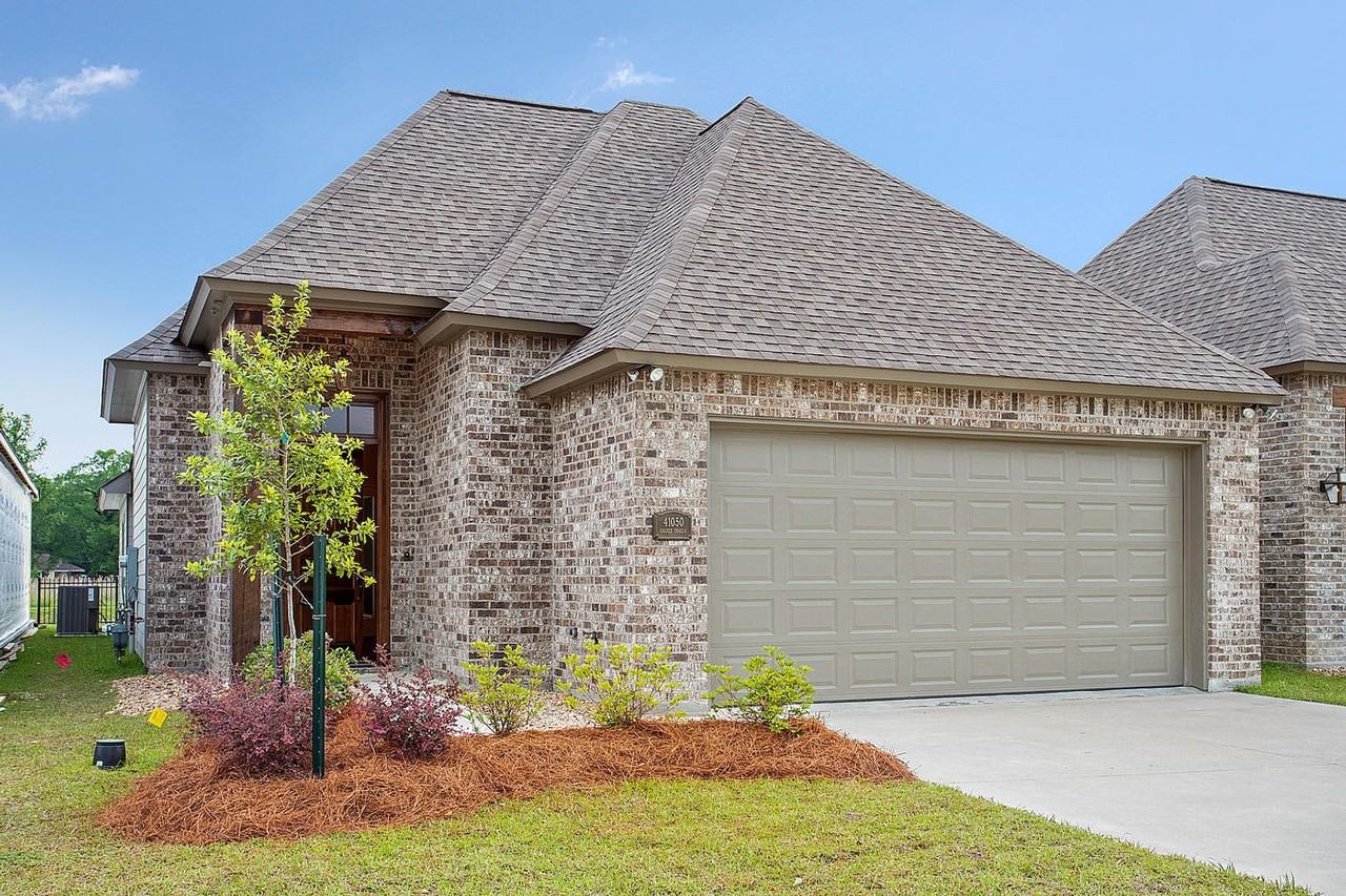 41050 Galvez Trails Boulevard - Photo 2 of 18