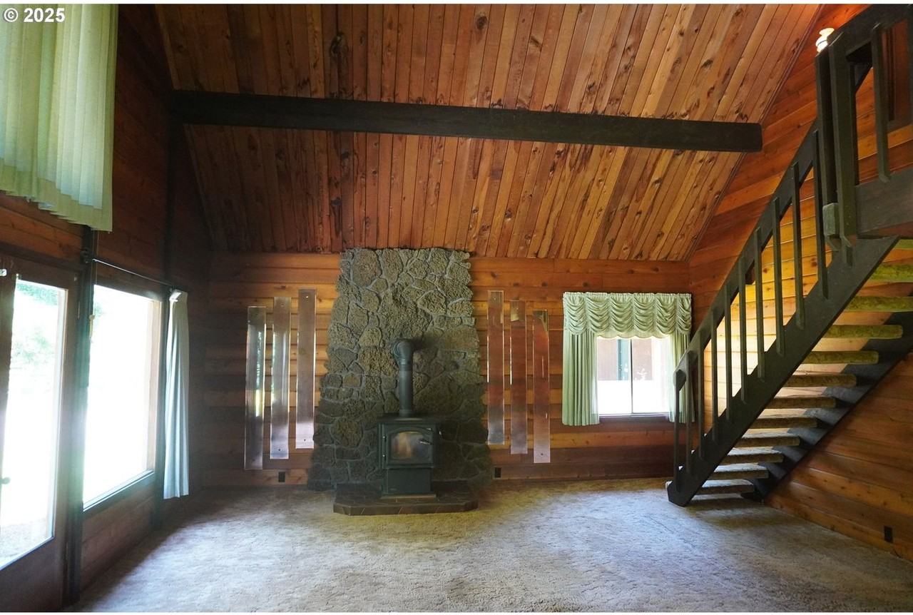 34305 Ne 79th Ave - Photo 3 of 25