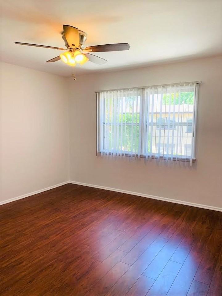 3308 Castle Heights Ave - Photo 5 of 20