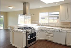 featured image of 752 Carmelita Dr