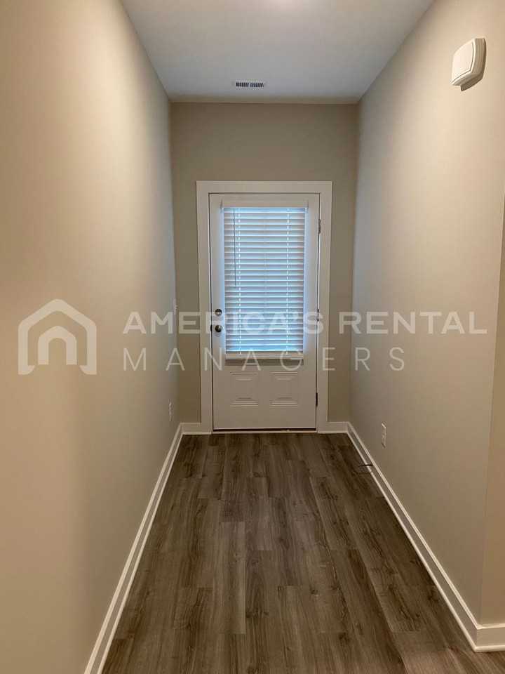 141 County Road 1702 - Photo 2 of 30