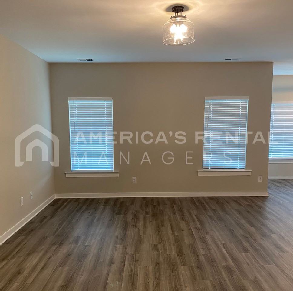 141 County Road 1702 - Photo 3 of 30