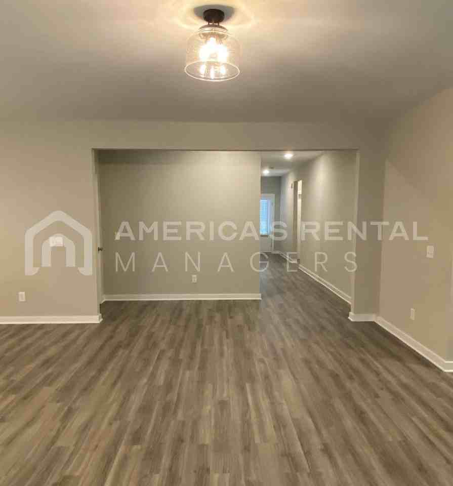 141 County Road 1702 - Photo 4 of 30