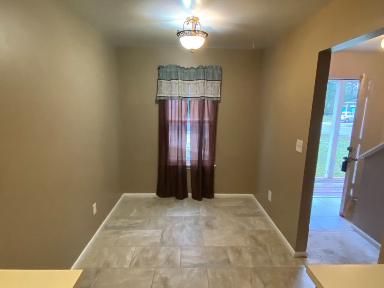 1906 Dudley Court - Photo 7 of 13