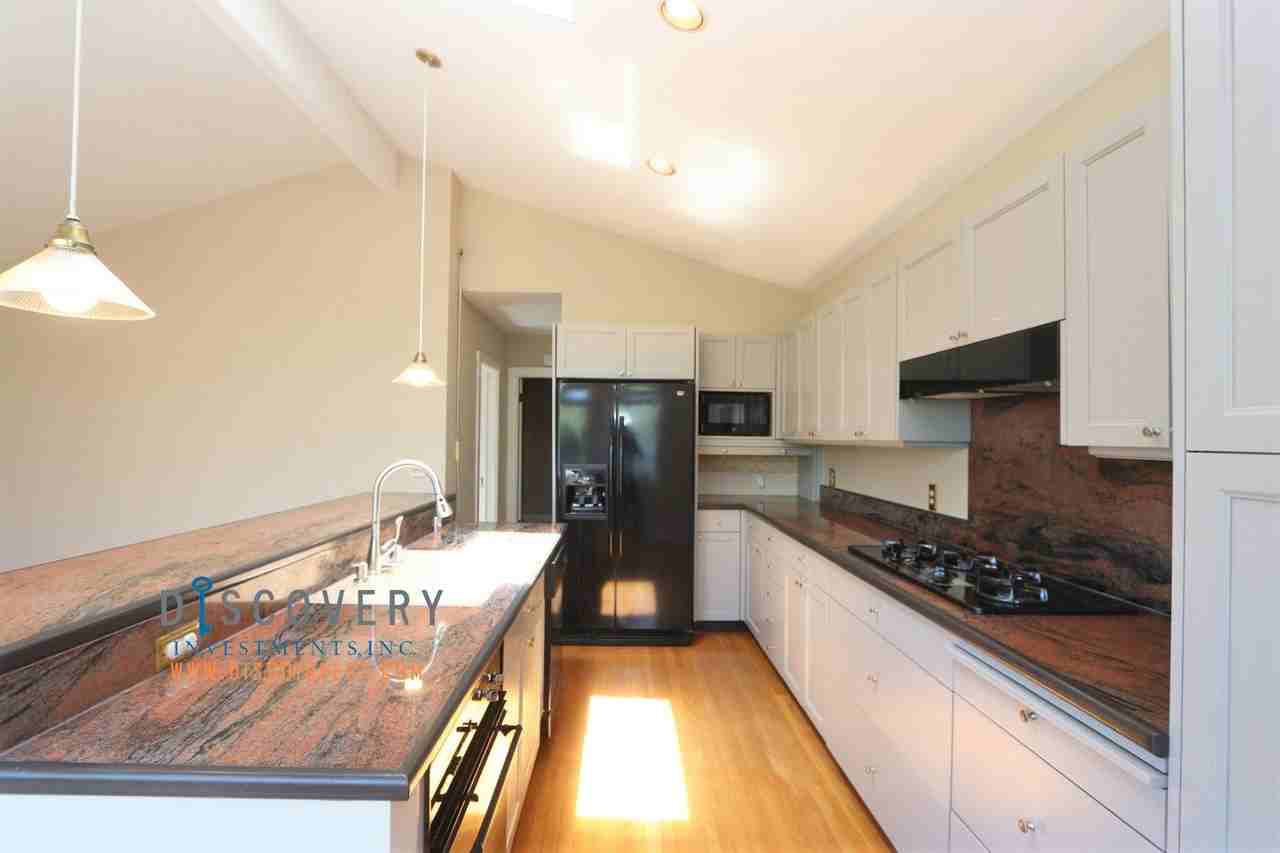 125 Ronada Ave - Photo 7 of 25