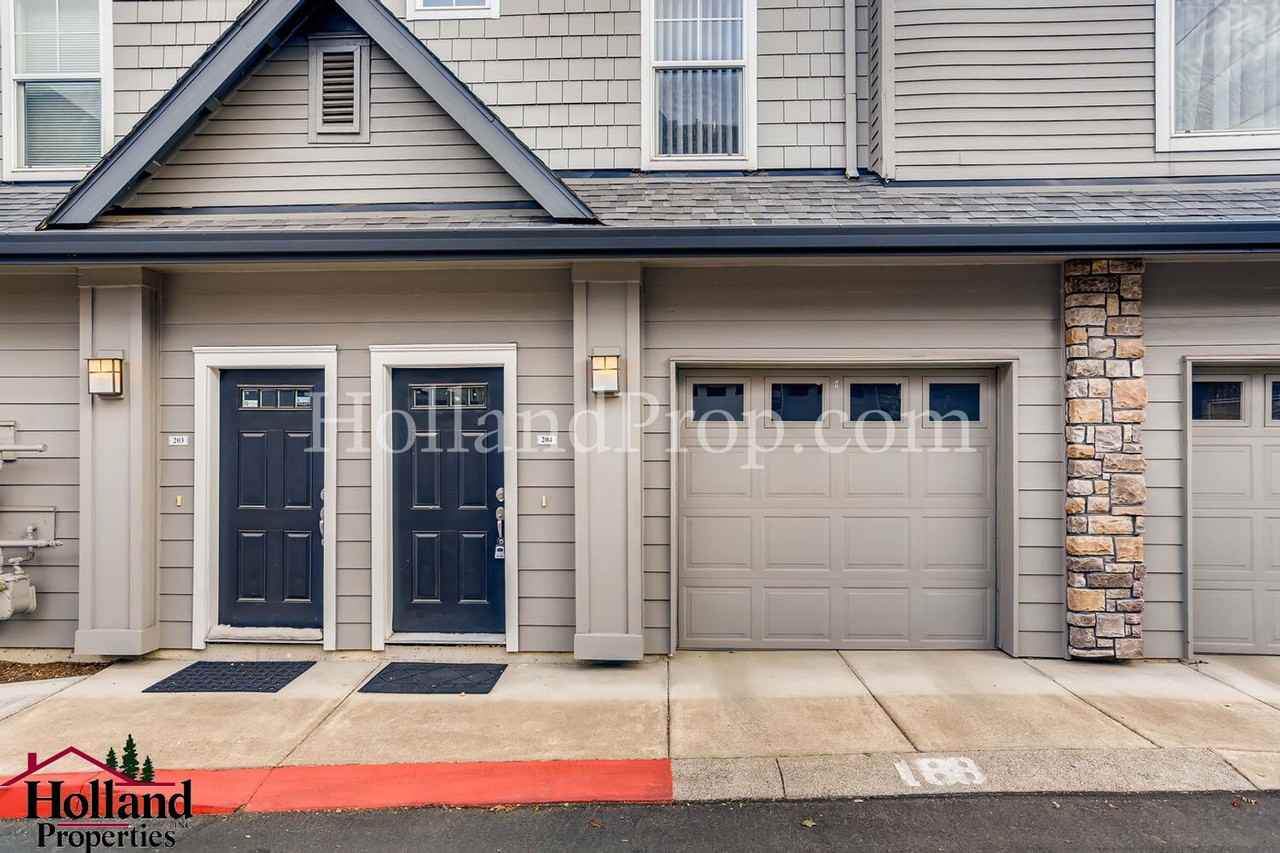 10874 Ne Red Wing Way #204 - Photo 3 of 27