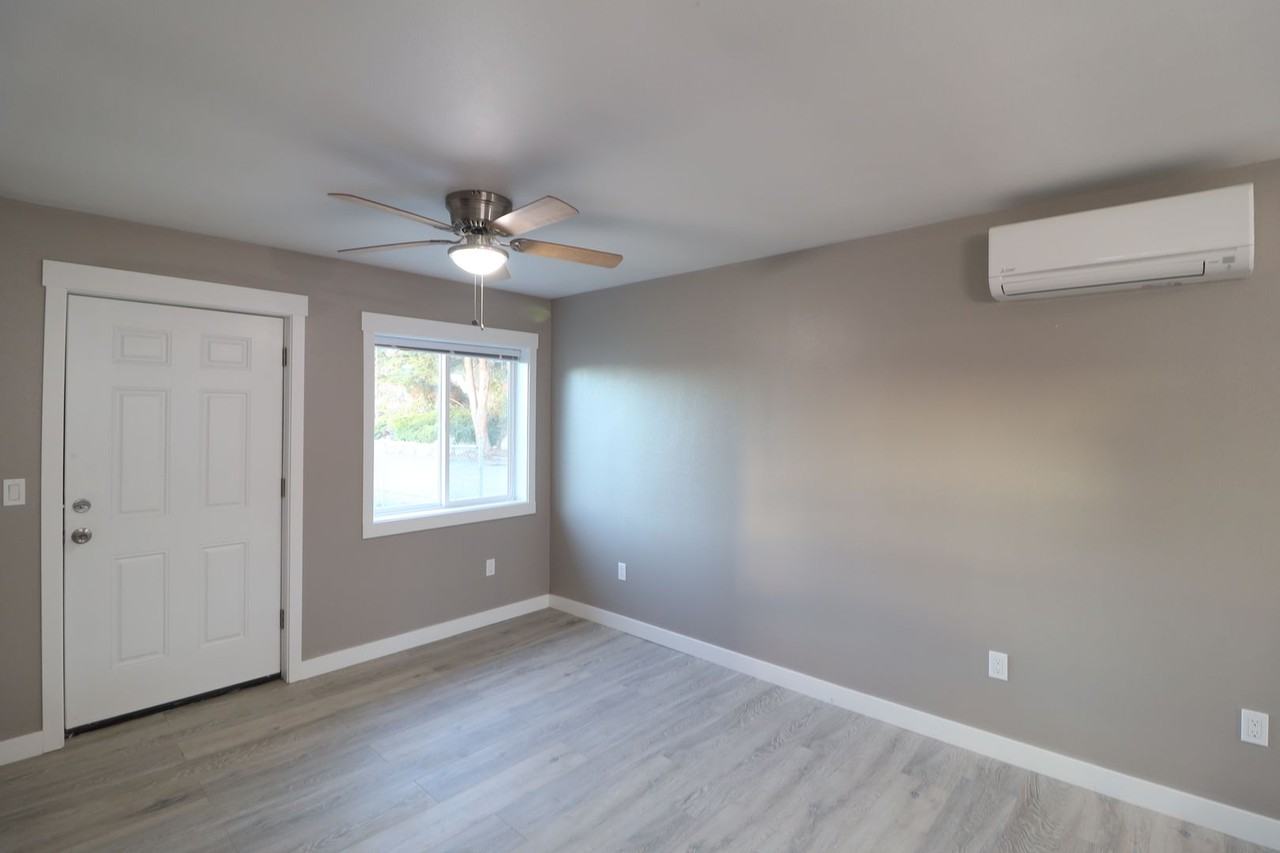 Wagon Wheel Mobile Home Park - Photo 5 of 28