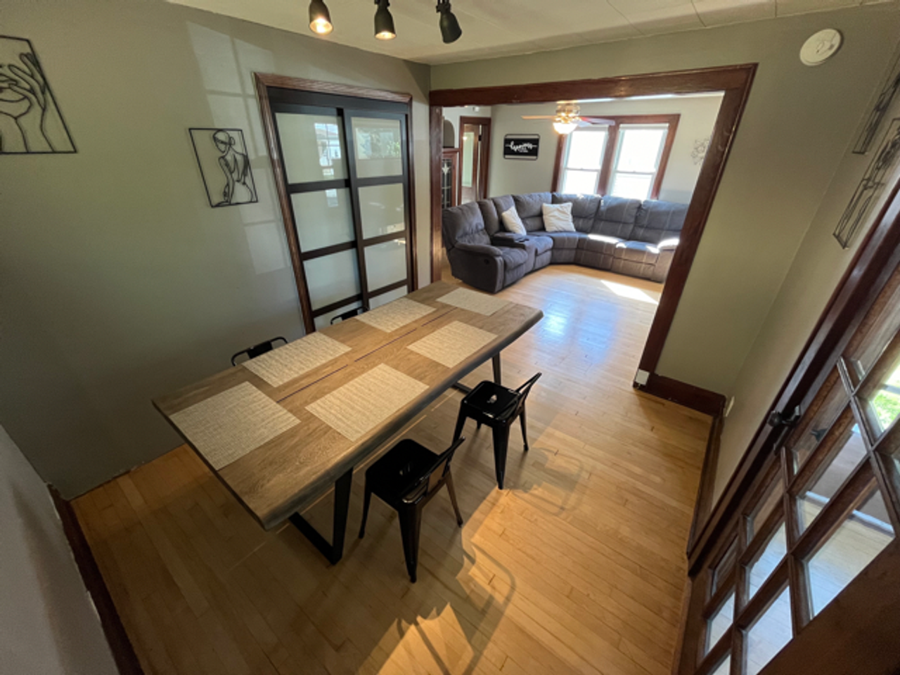 334 North 60th Street - Photo 6 of 18