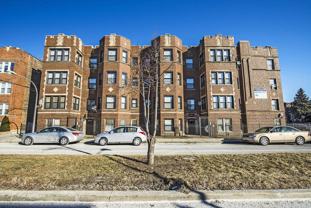 1704 W 77th St - Photo 1 of 1