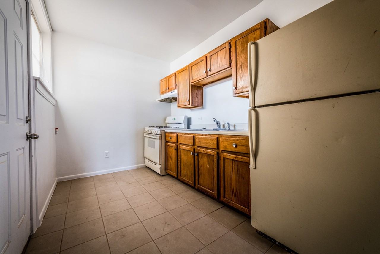8101 S Justine - Photo 5 of 25