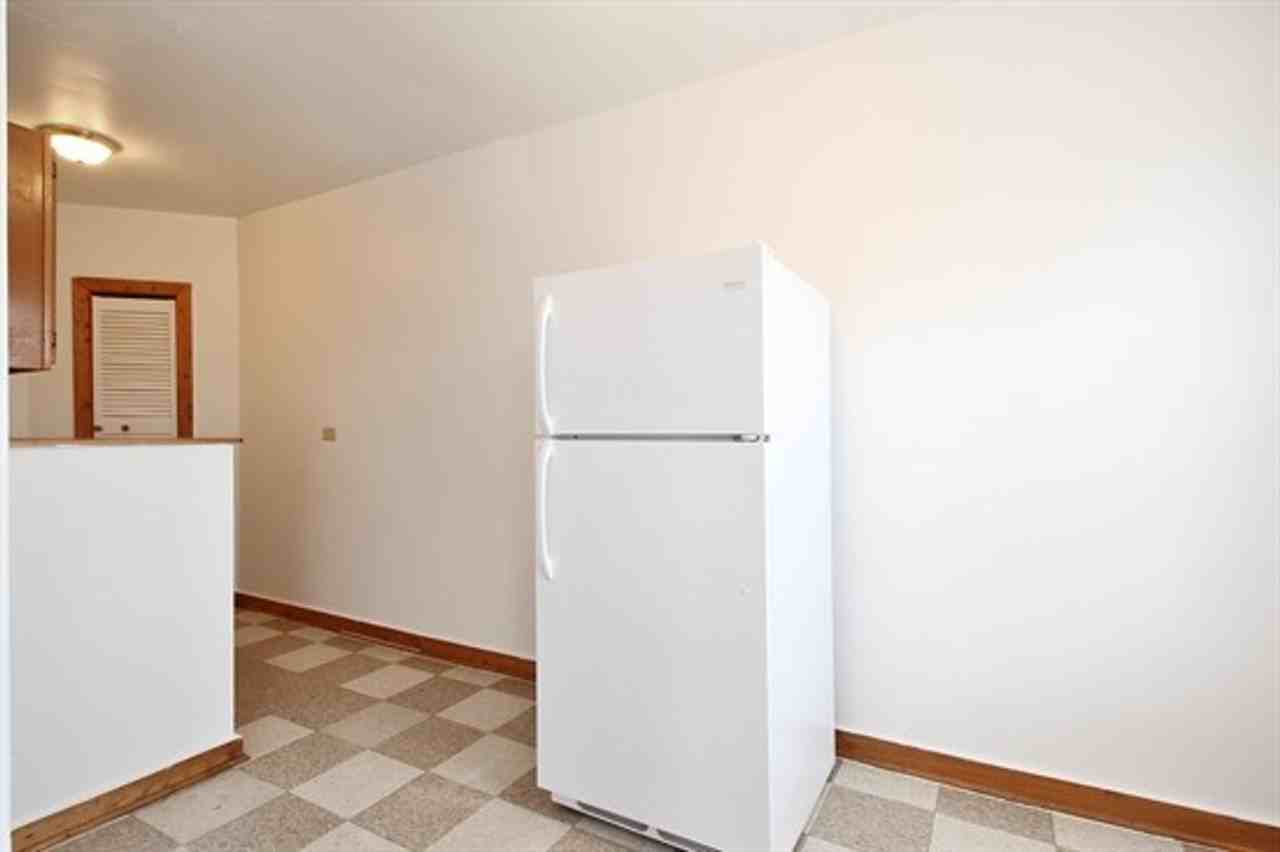 6306 S Artesian Ave - Photo 4 of 20