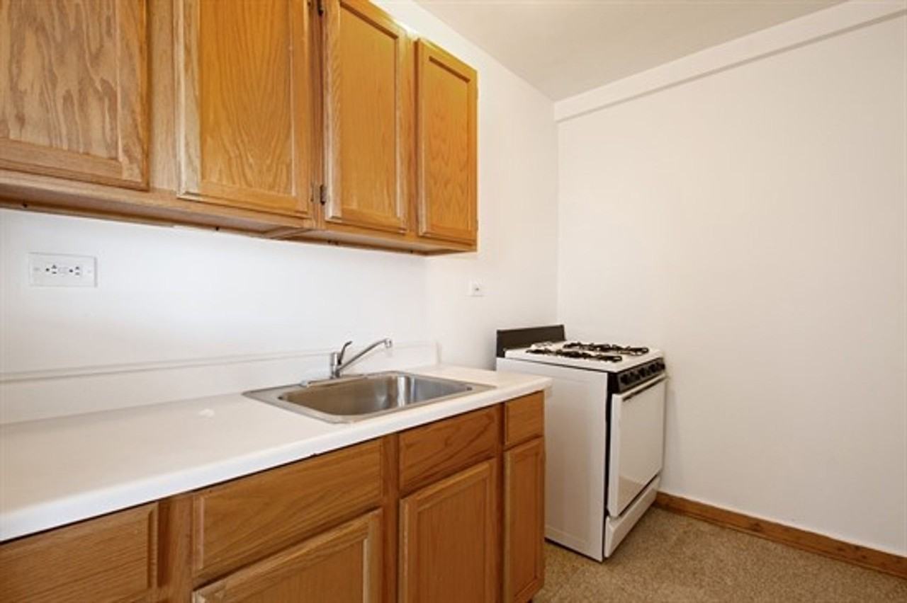 6306 S Artesian Ave - Photo 5 of 20