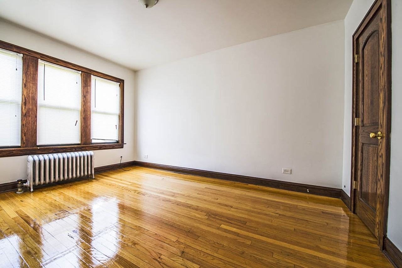 6458 S Fairfield Ave Chicago, IL 60629 - Photo 4 of 18